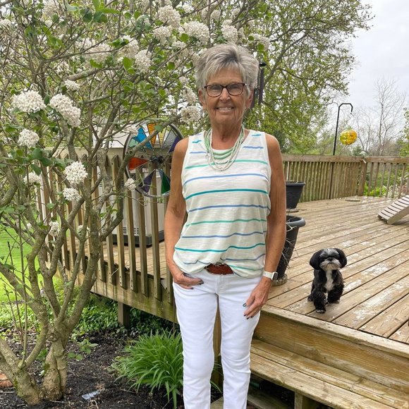 CAbi Tops Cabi 64 Queue Tank Spring 2022 Medium Euc Poshmark